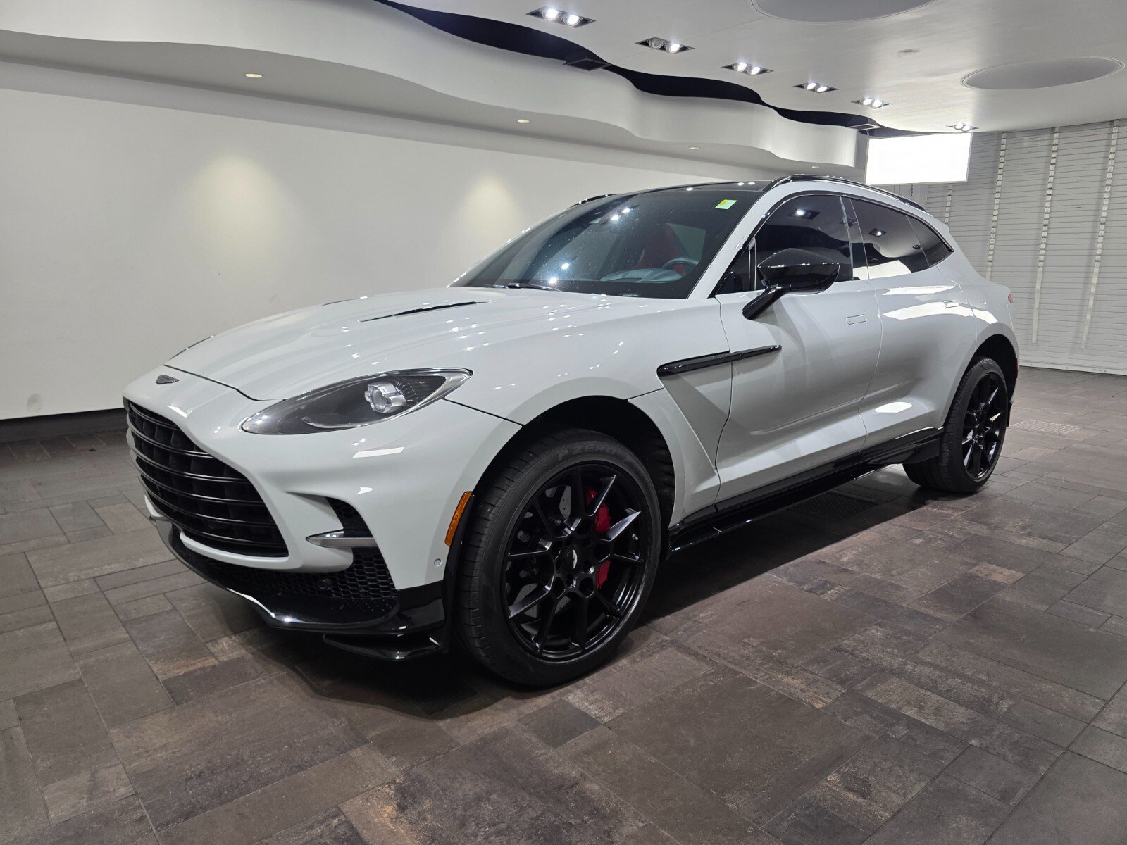 Used 2024 Apex Grey Aston Martin 707 image 27