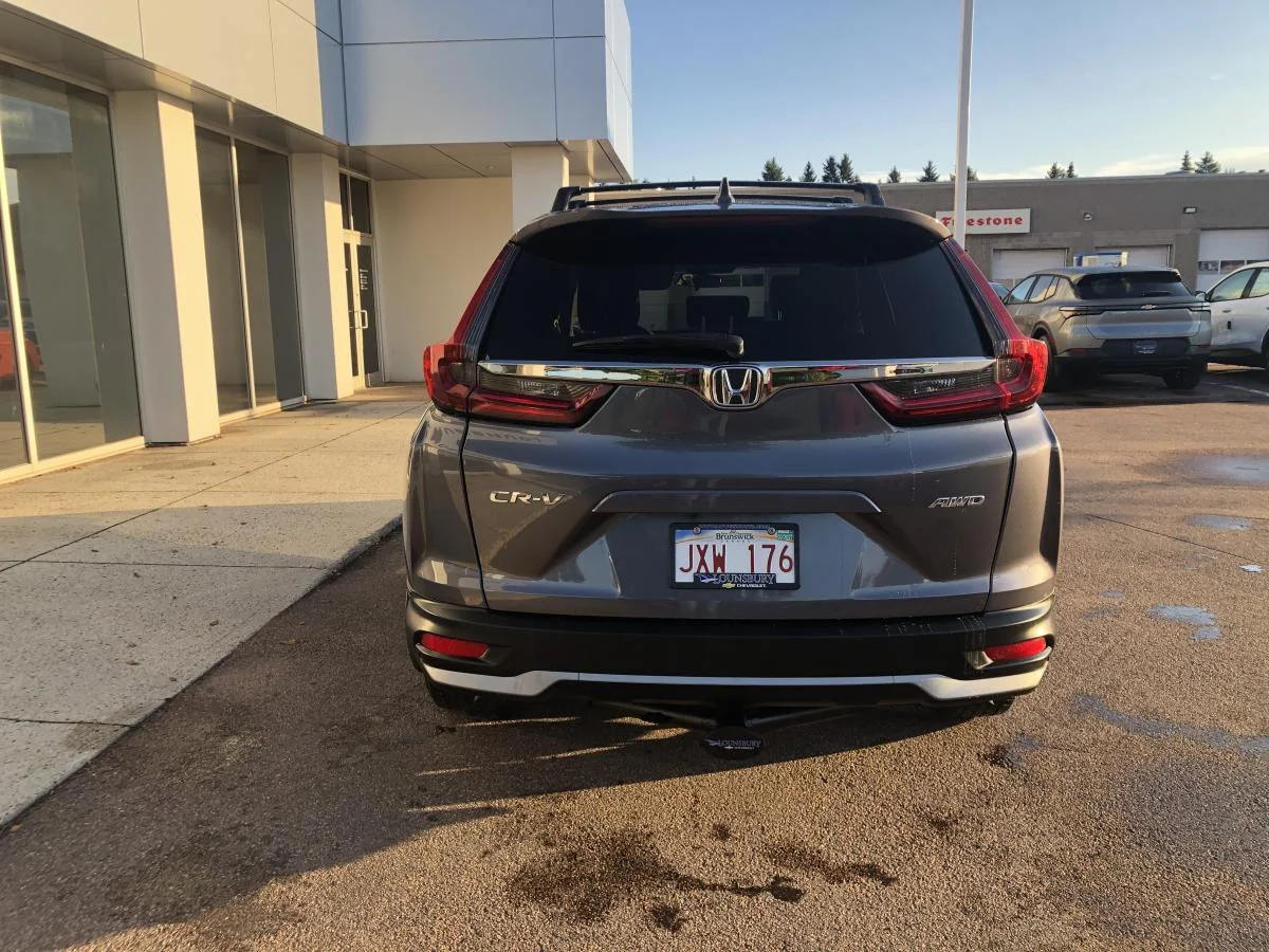 Used 2021 Silver Honda LX AWD image 7