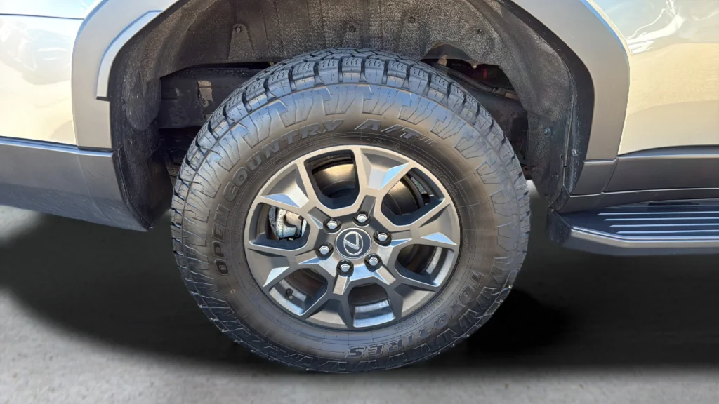 Used 2024 Silver Lexus 550 Overtrail+ image 15