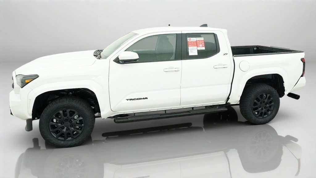New 2026 Ice Cap Toyota SR5 image 3