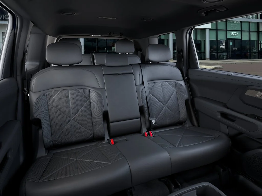 New 2027 Midnight Blue Kia EX image 16