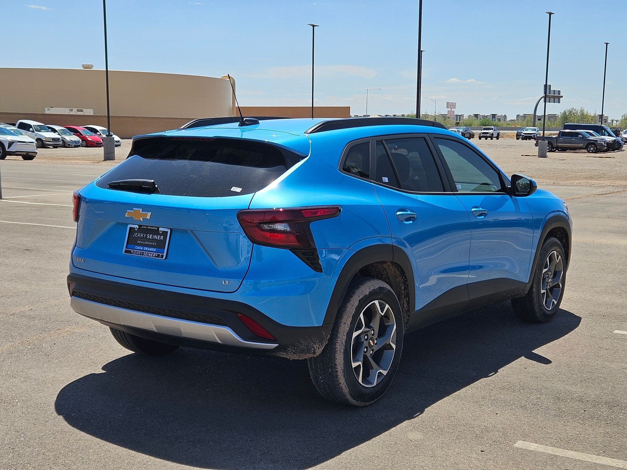 2026 Chevrolet Trax LT - Photo 11