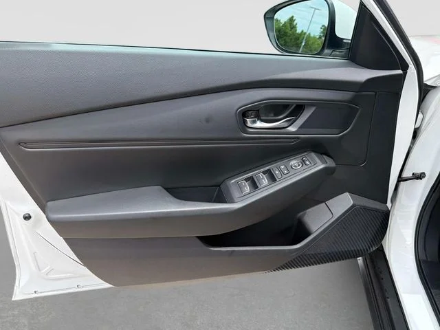 Used 2024  Honda EX image 19