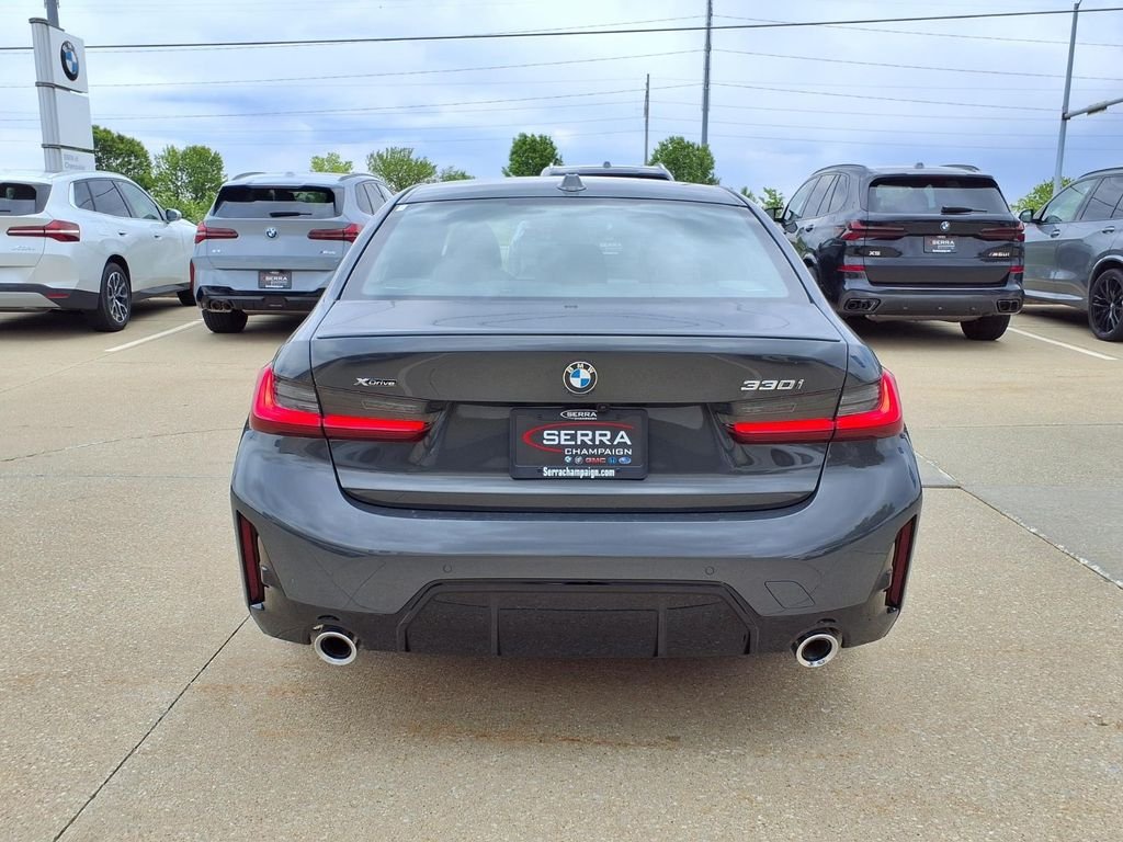 New 2026 Dravit Grey Metallic BMW 330i xDrive image 16
