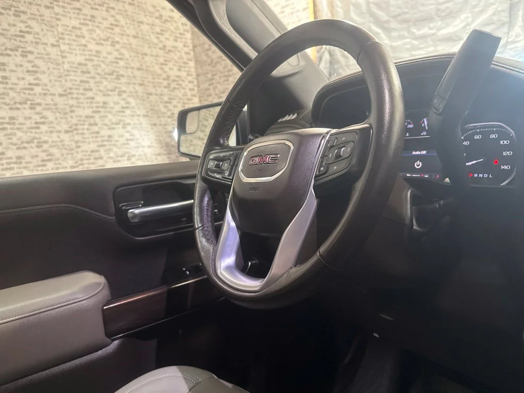 Used 2022 Summit White GMC SLT image 17