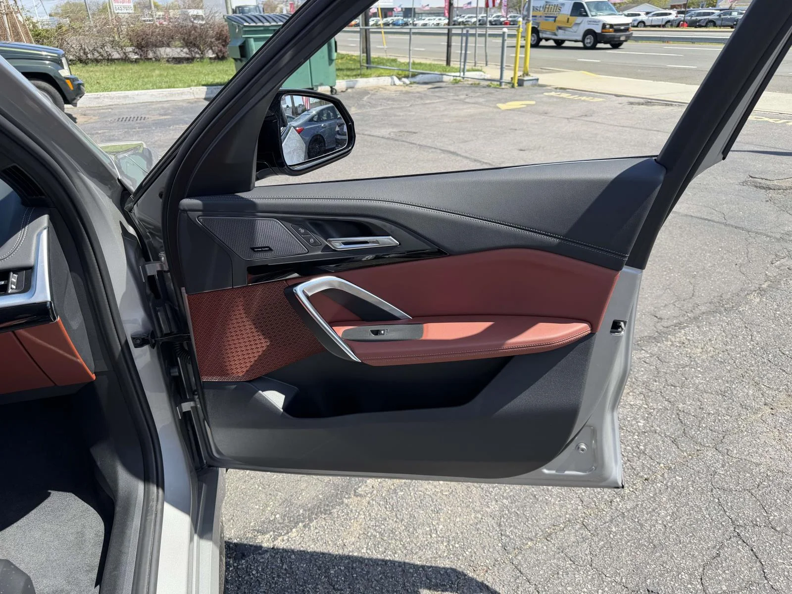 2026 BMW X1 M35i - Photo 13