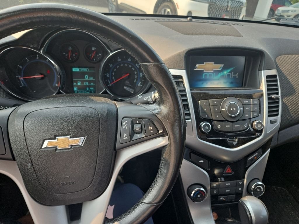 Used 2015 Gray Chevrolet LTZ image 8