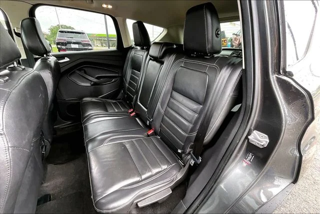 Used 2018 Gray Ford Titanium image 19