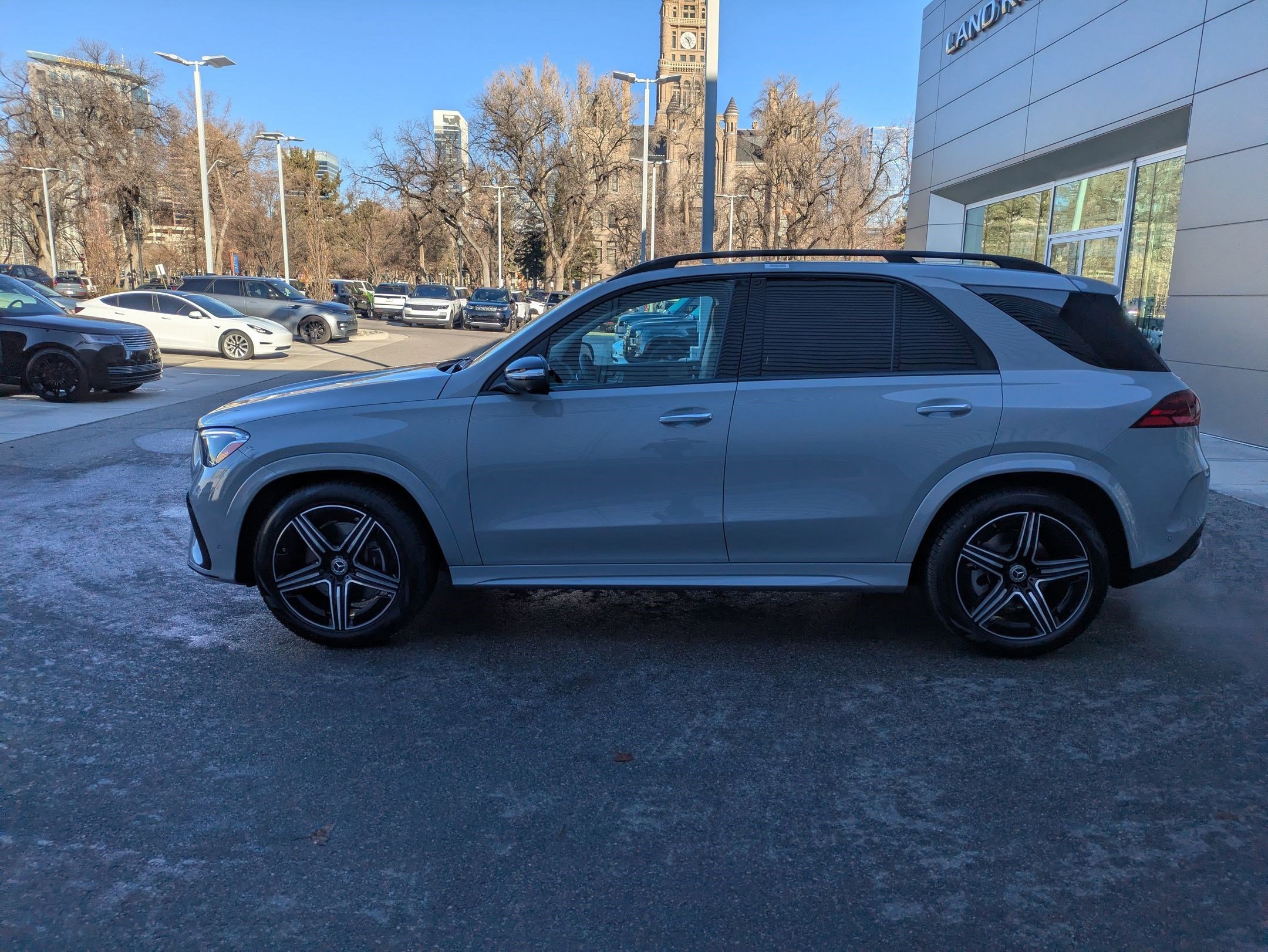 New 2026 MANUFAKTUR Alpine Grey Mercedes-Benz GLE 450 image 24