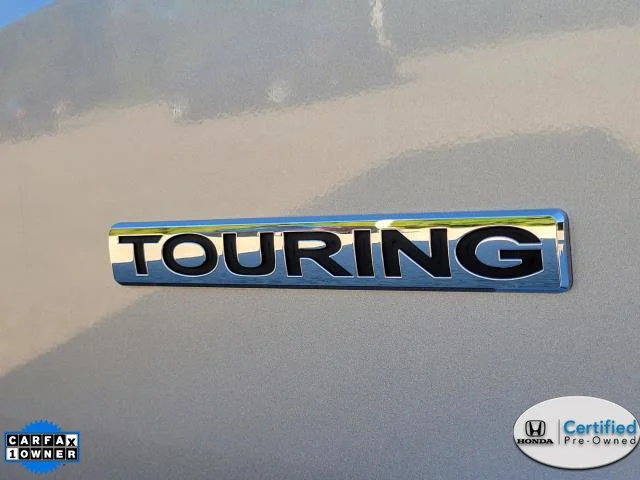 2026 Honda Odyssey Touring - Photo 6