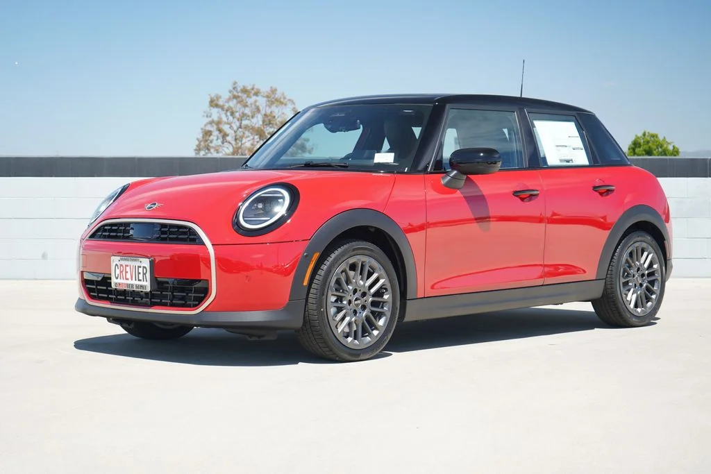 2026 MINI Hardtop's photo