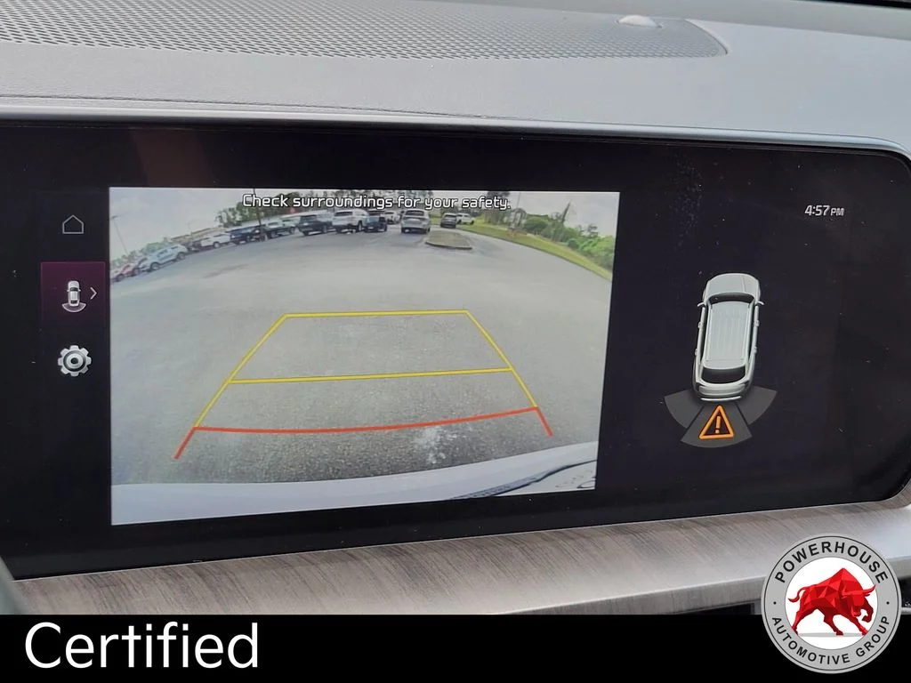 Used 2023 White Kia EX image 26