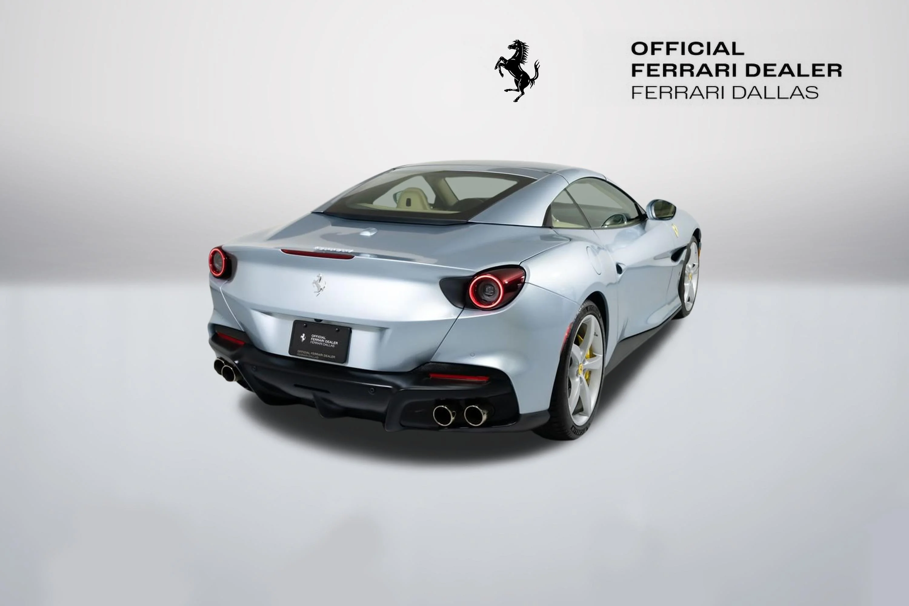 Used 2022 Grigio Alloy Ferrari Base image 19