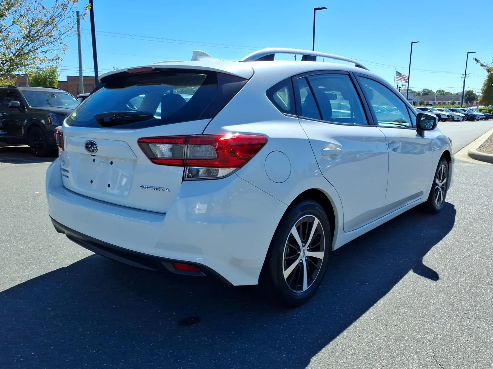 Used 2023 Crystal White Pearl Subaru Premium image 2