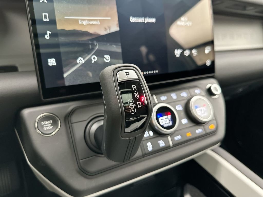 New 2026 Woolstone Green Land Rover S image 12