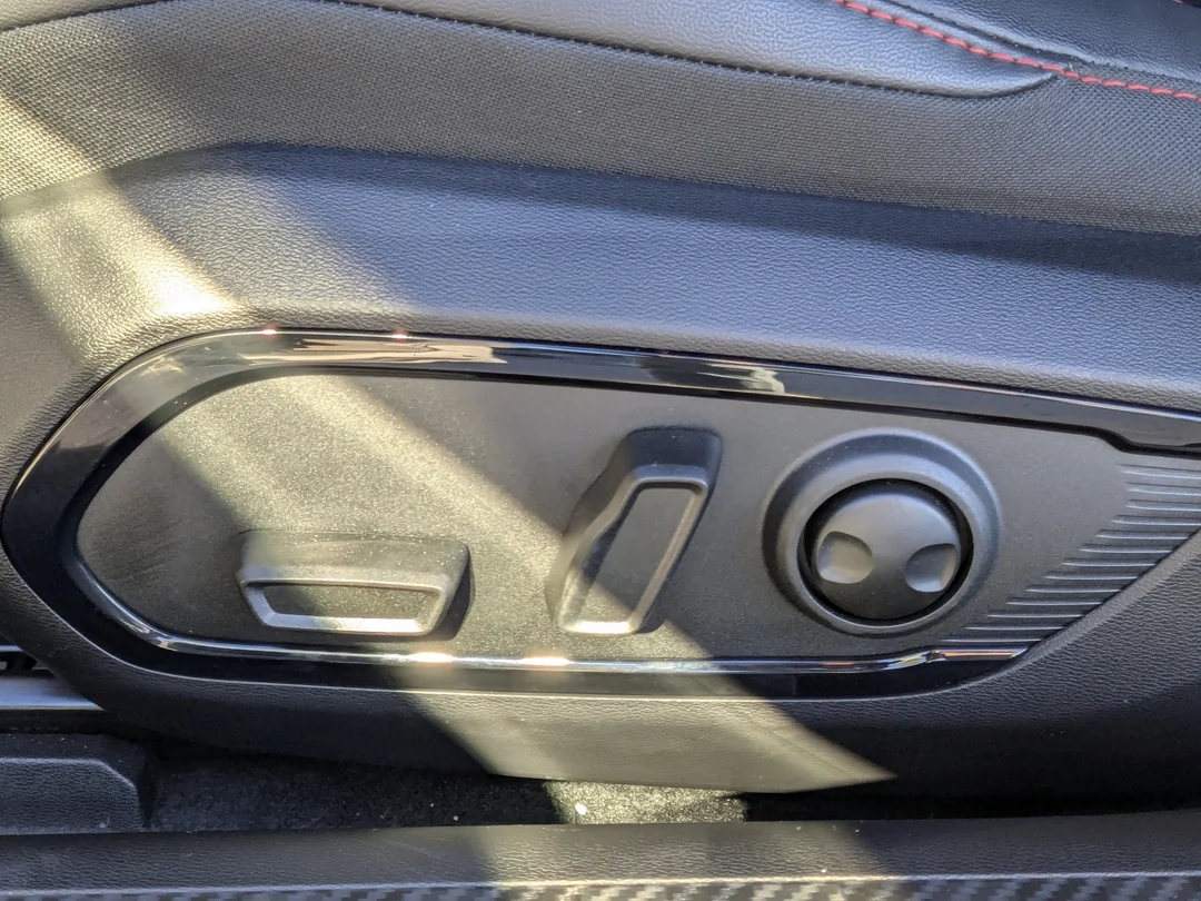 New 2026 triple nickel Dodge Scat Pack Plus - - AWD - 18 Speaker Premium Audio - Blacktop Package - Hurricane HO & More! image 15