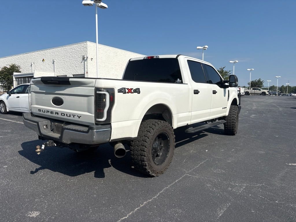 Used 2019 White Ford XLT image 3