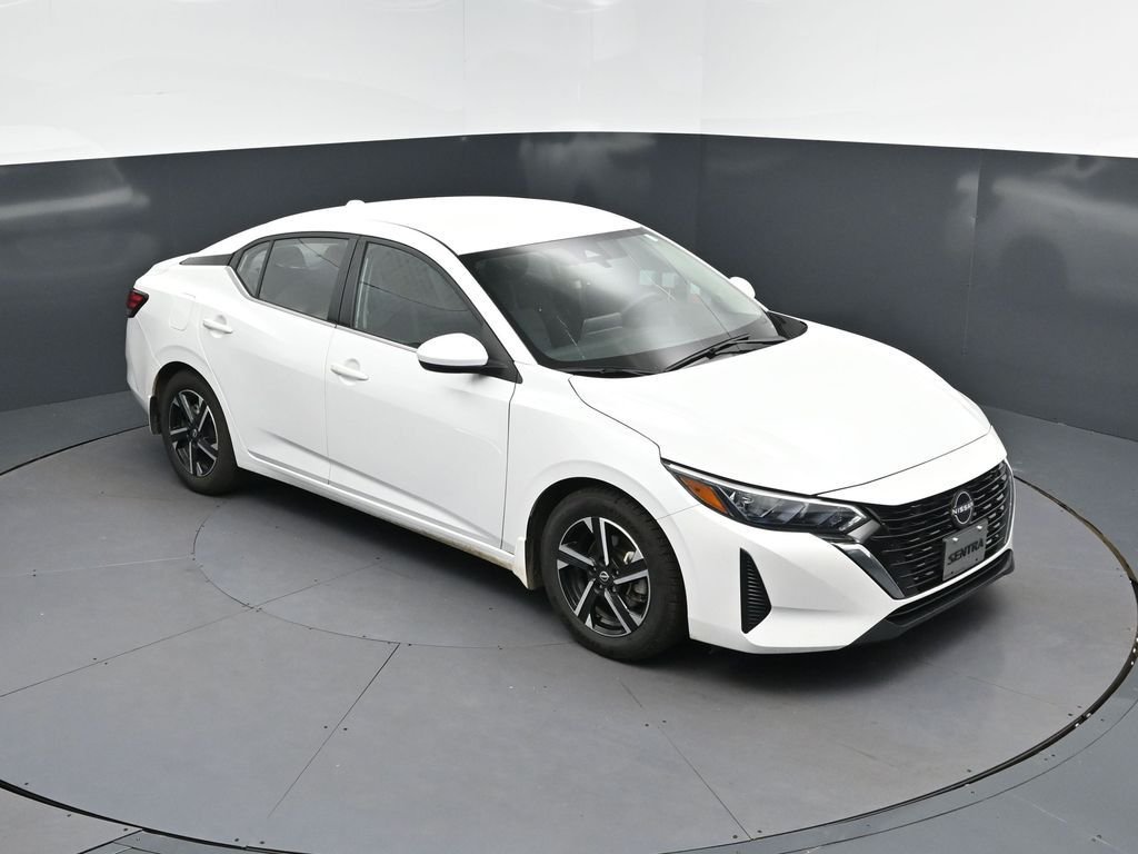 Used 2024 White Nissan SV image 36