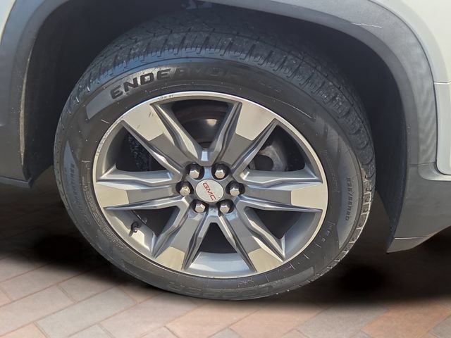 Used 2017 WHITE FROST TRICOAT GMC SLT image 4