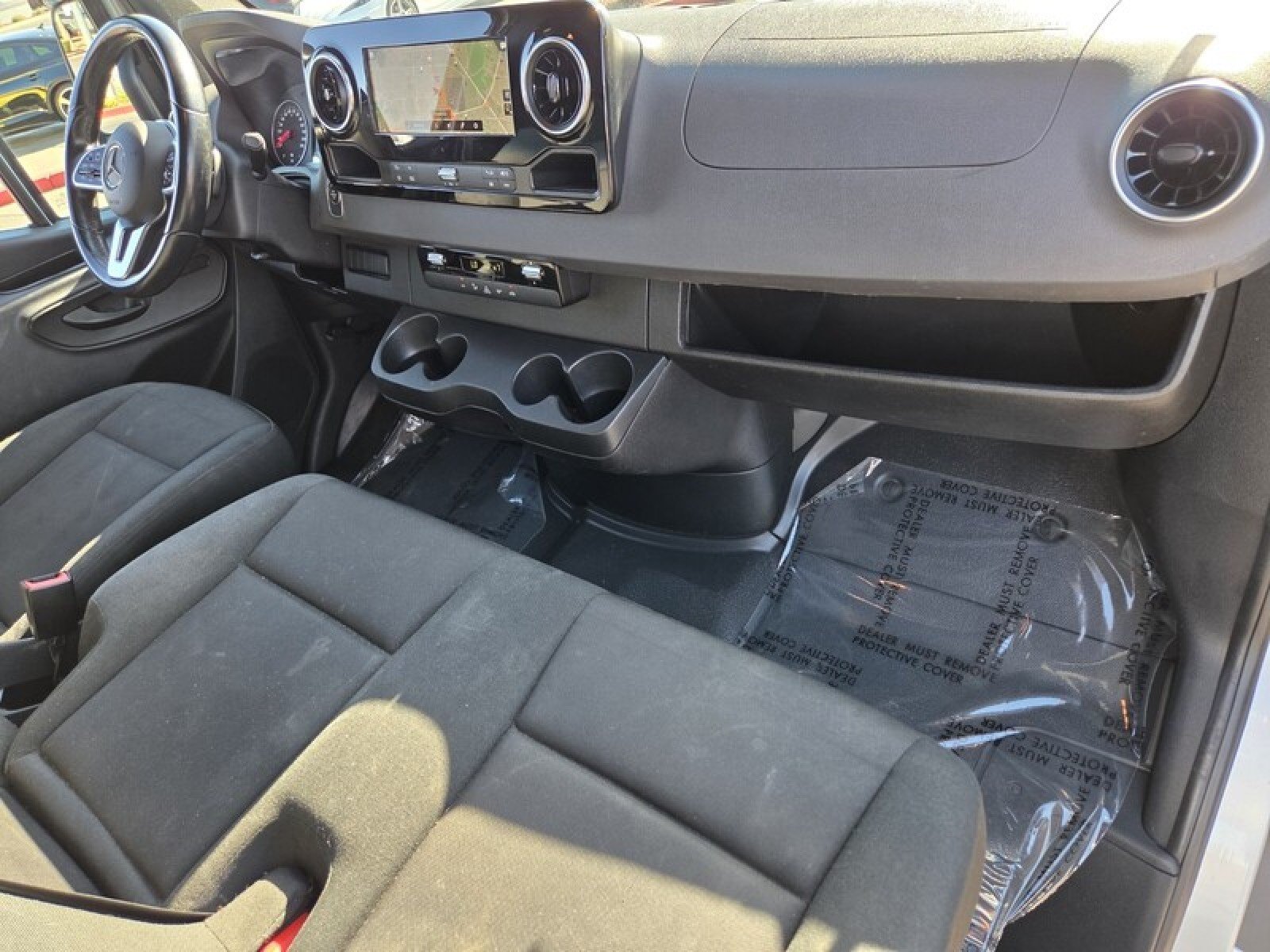 Used 2024 Iridium Silver Mercedes-Benz M4CAEH image 21
