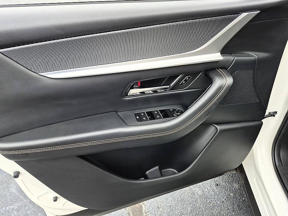 Used 2024 Rhodium White Premium Mazda 3.3 Turbo Preferred image 12