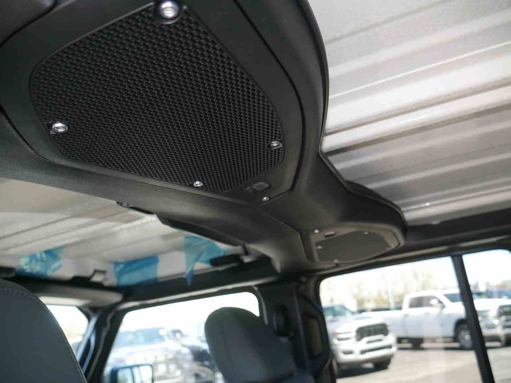 New 2026 41 Exterior Paint Jeep Mojave image 18