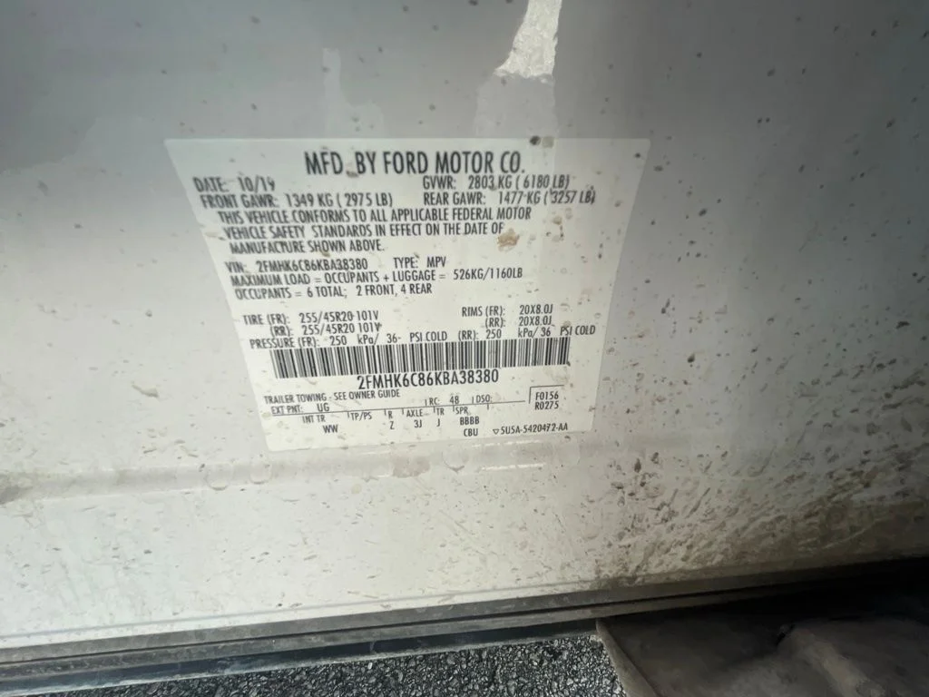Used 2019 White Platinum Clearcoat Metallic Ford SEL image 14