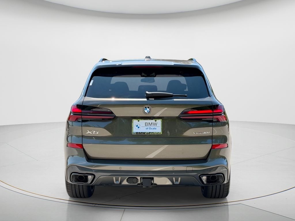 New 2026 Manhattan Green Metallic BMW xDrive40i image 6
