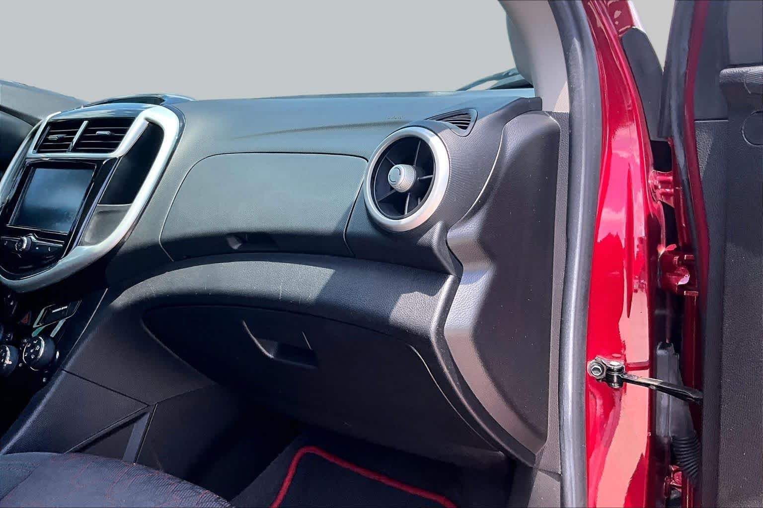 Used 2017 Cajun Red Tintcoat Chevrolet LT image 18