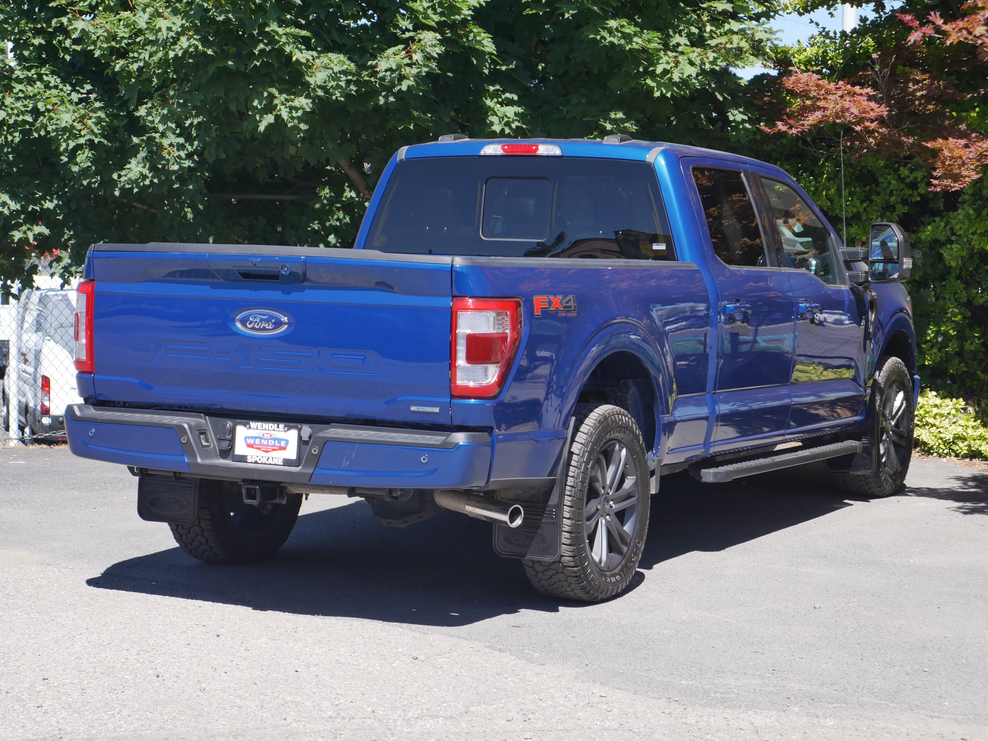 Certified Used 2023 Atlas Blue Metallic Ford LARIAT image 28
