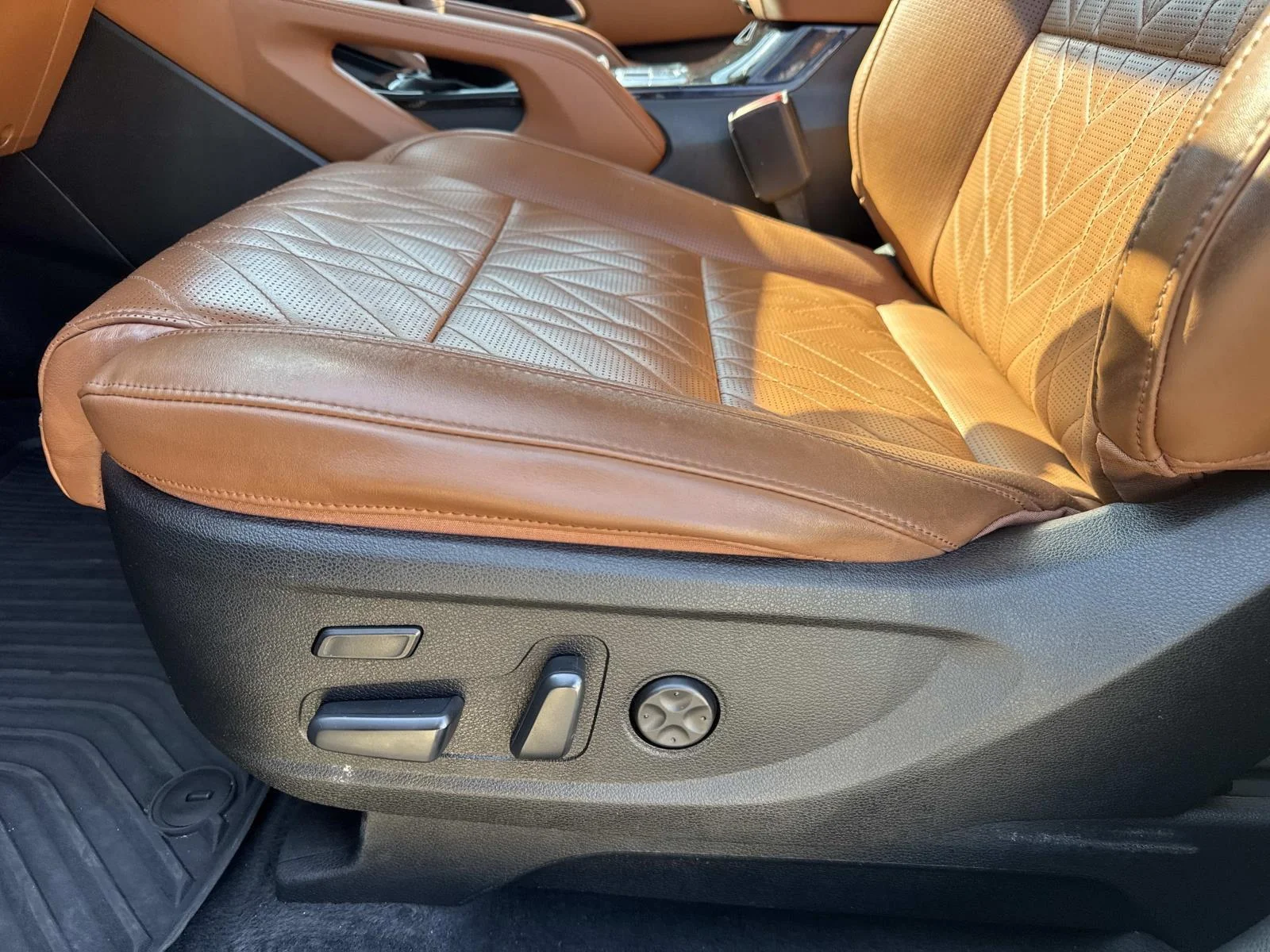 Used 2023 Dark Moss Kia SX Prestige X-Line AWD image 18