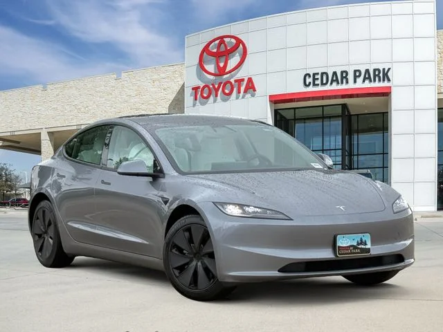 2025 Tesla Model 3 Long Range