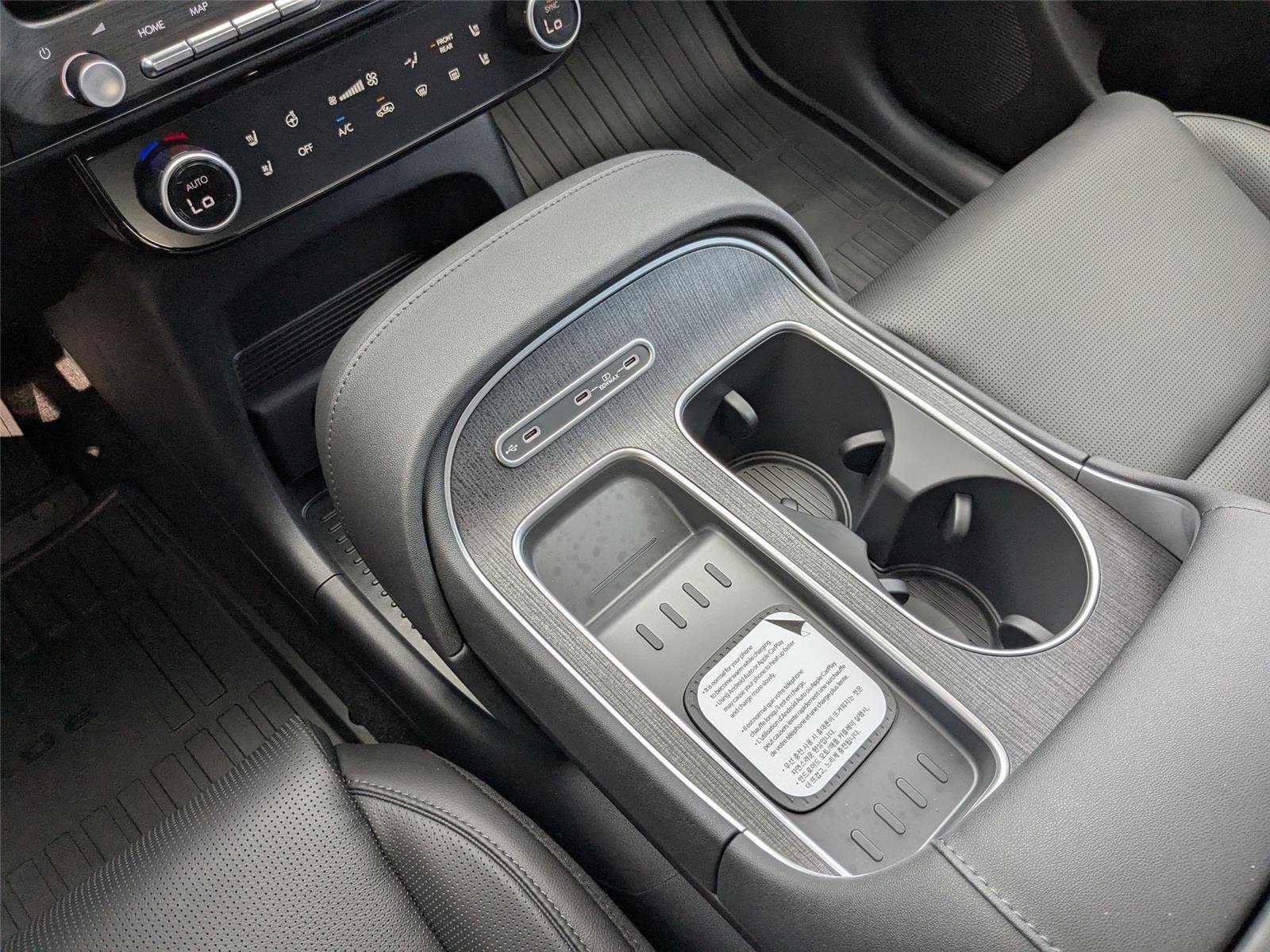New 2026 TITAN CHARCOAL Hyundai Limited image 18