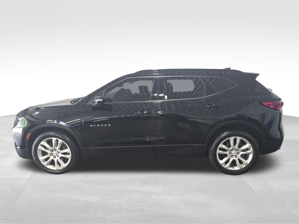 Used 2021 Black Chevrolet LT image 2