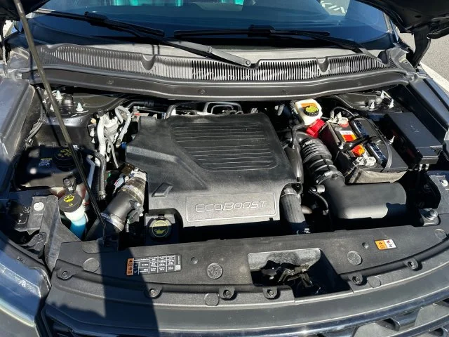 Used 2017 Gray Ford Sport image 21
