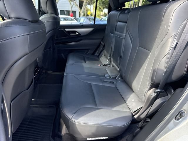 2024 Lexus LX F-Sport - Photo 23