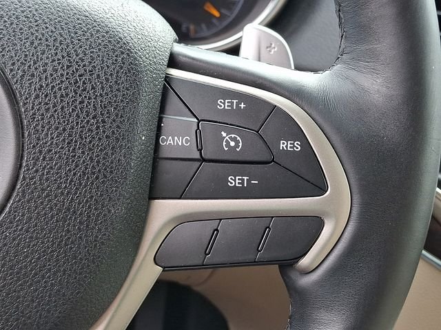 Used 2017 Brown Jeep Limited image 22