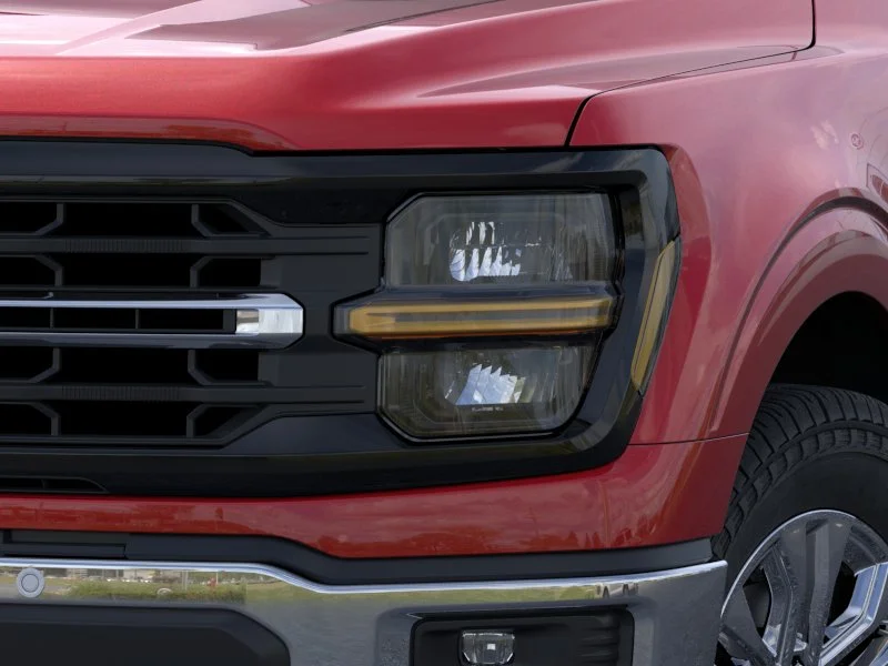 New 2026 Ruby Red Metallic Tinted Clearcoat Ford XLT image 18