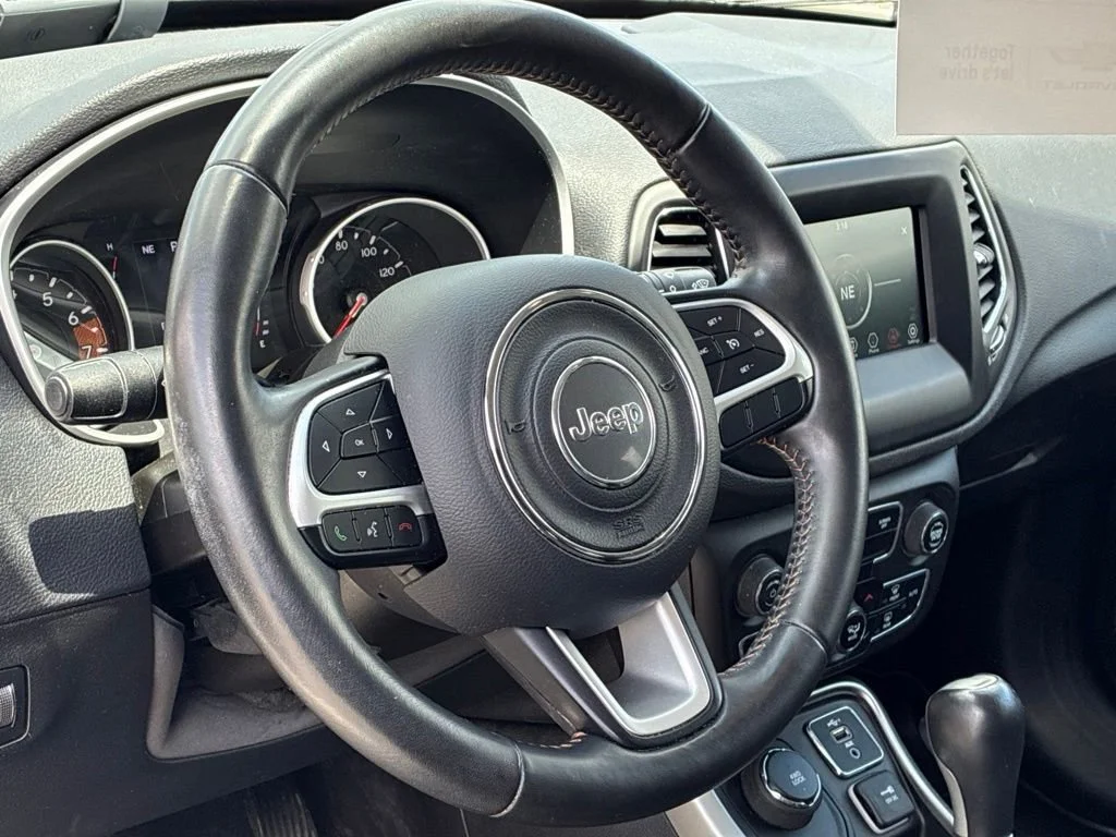 Used 2019 White Clearcoat Jeep Latitude image 18