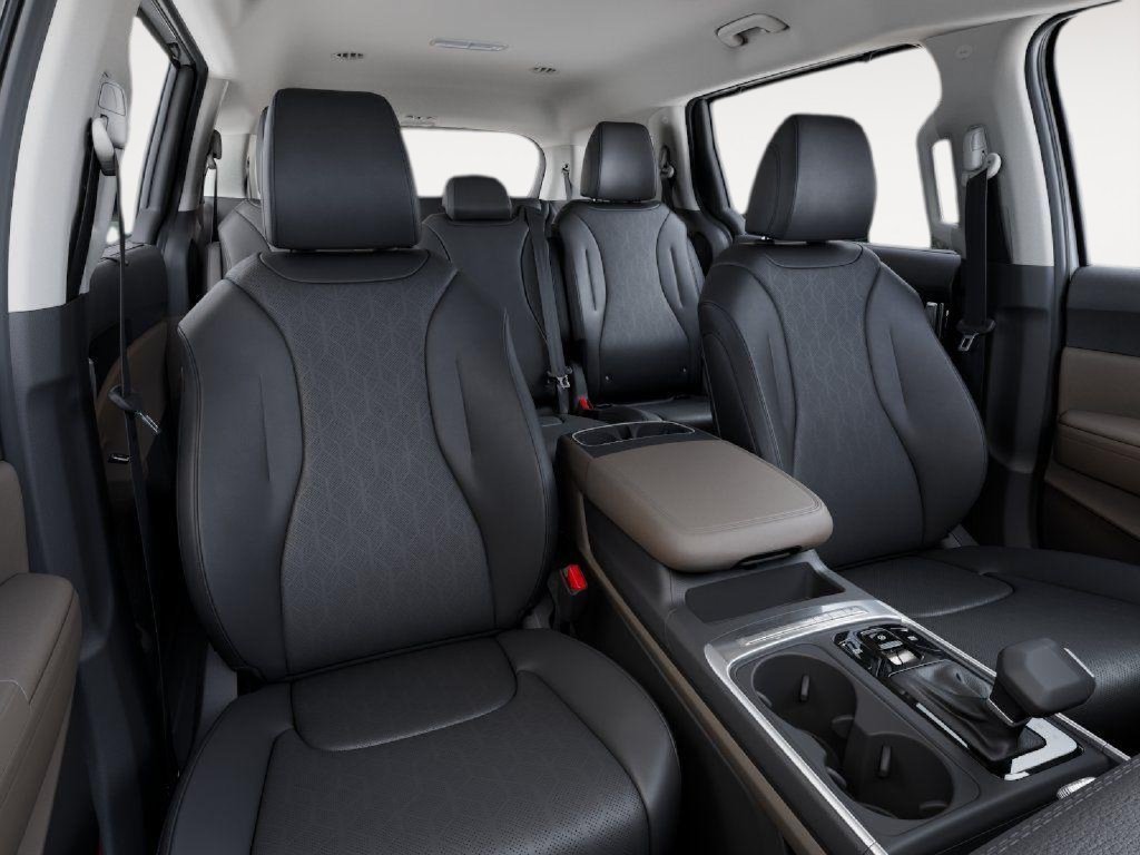 New 2026 White Kia EX image 15