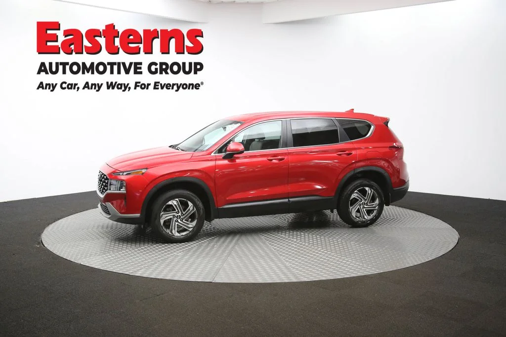 Used 2022 Red Hyundai SE image 57