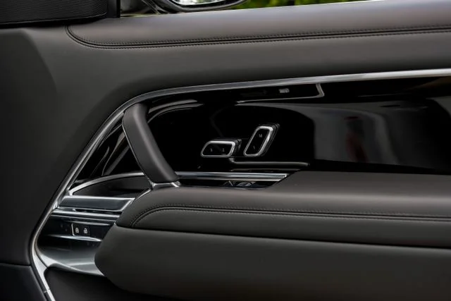 2026 Land Rover Range Rover SE - Photo 58