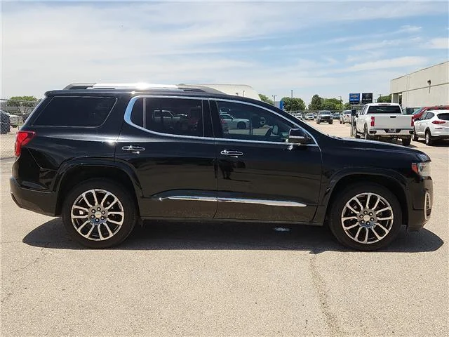 Used 2020 Black GMC Denali All-wheel Drive image 5
