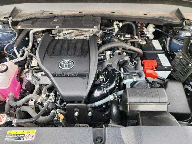 Used 2025 Storm Cloud Toyota Limited Front-Wheel Drive image 29