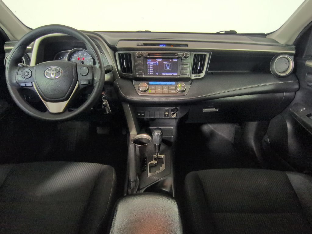 2015 Toyota RAV4 XLE - Photo 21