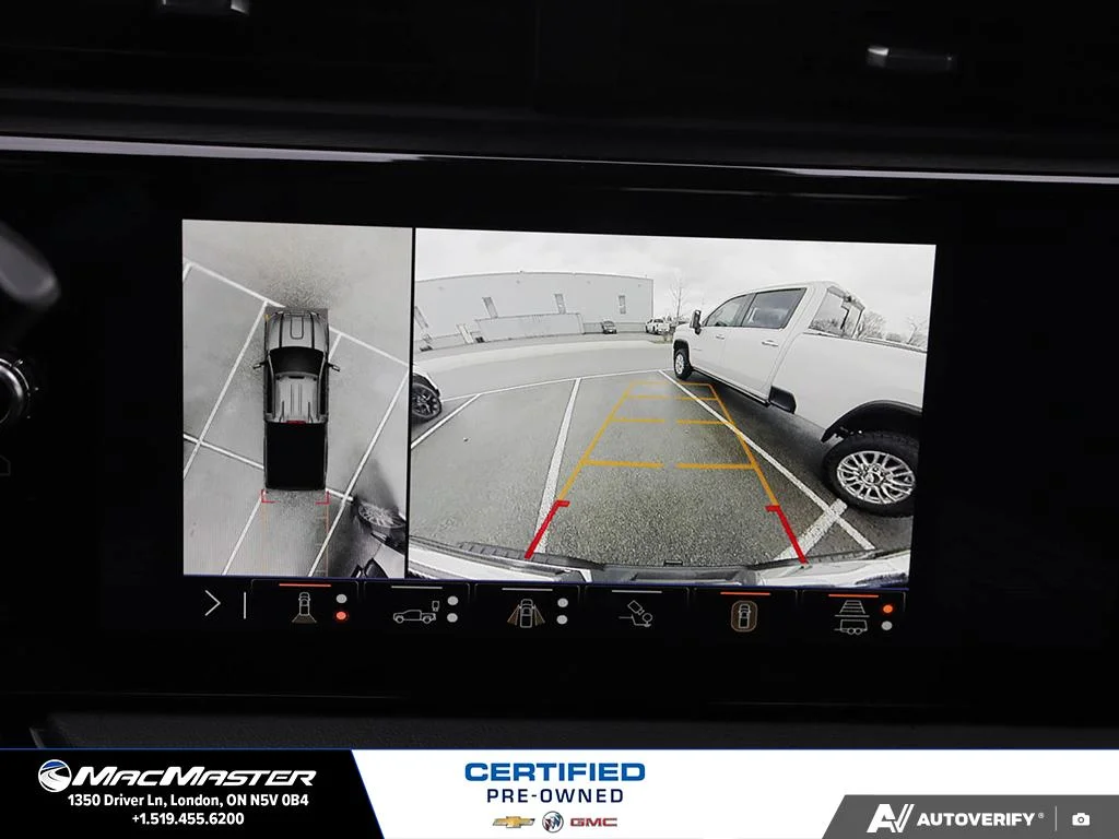 Certified Used 2024  GMC AT4 image 30