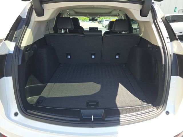 Used 2023  Acura  image 9