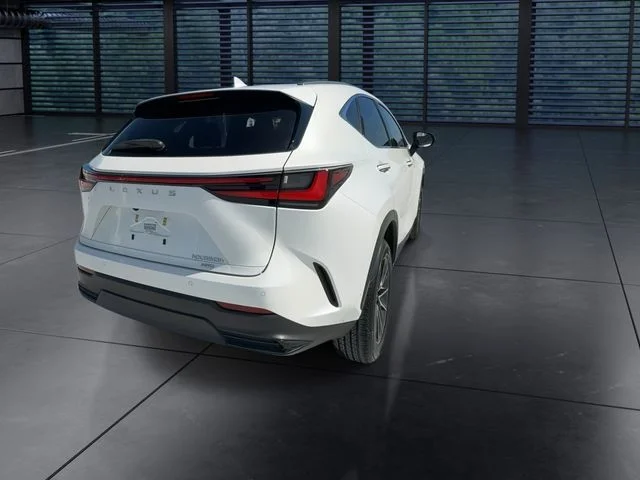 Used 2024 White Lexus 350h Luxury image 8