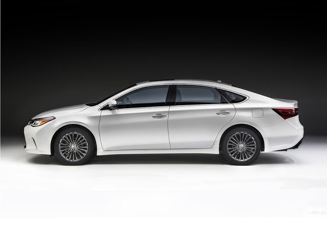2018 Toyota Avalon XLE Premium