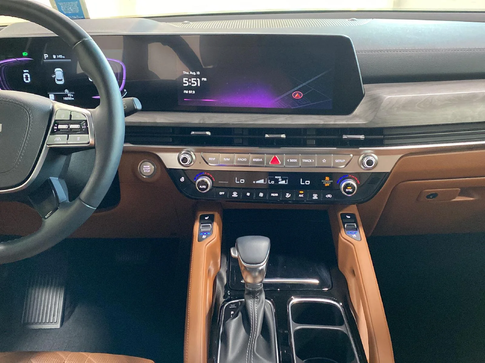 Used 2025 Wolf Gray Kia EX X-Line image 23
